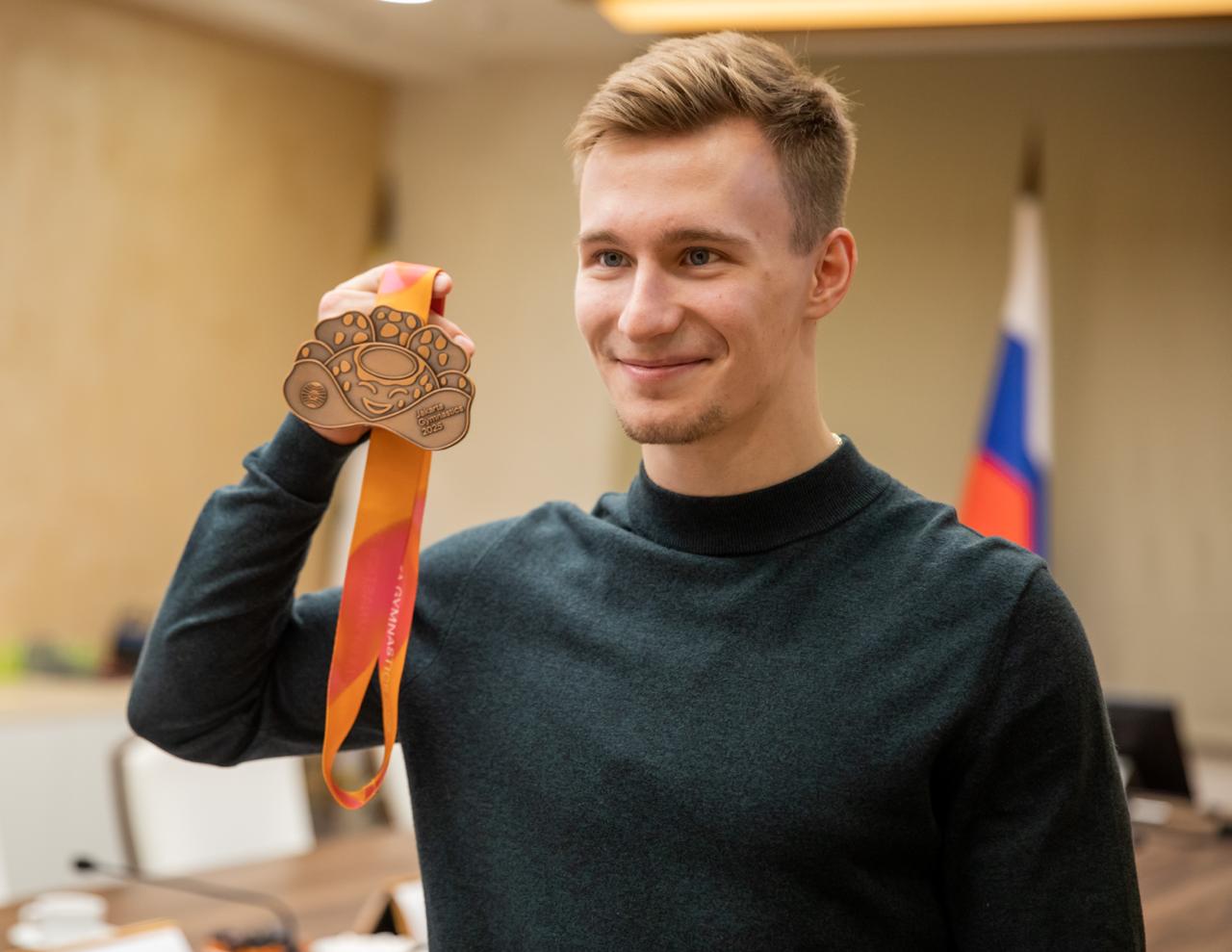 Даниел Маринов вернулся домой Даниел Маринов вернулся домой