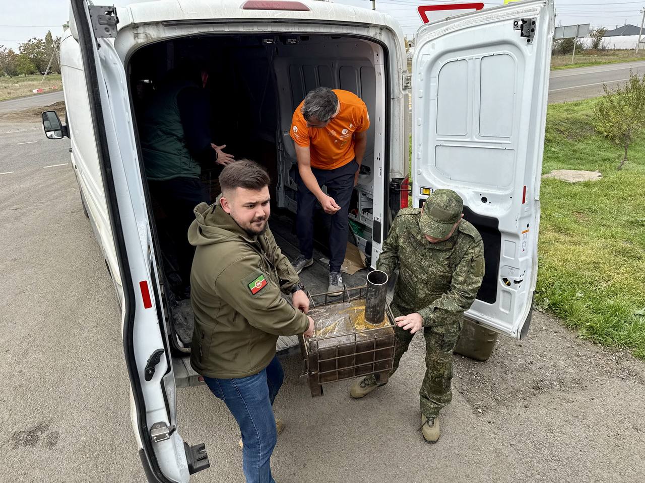 Молодые парламентарии республики доставили гуманитарный груз из Татарстана в зону СВО