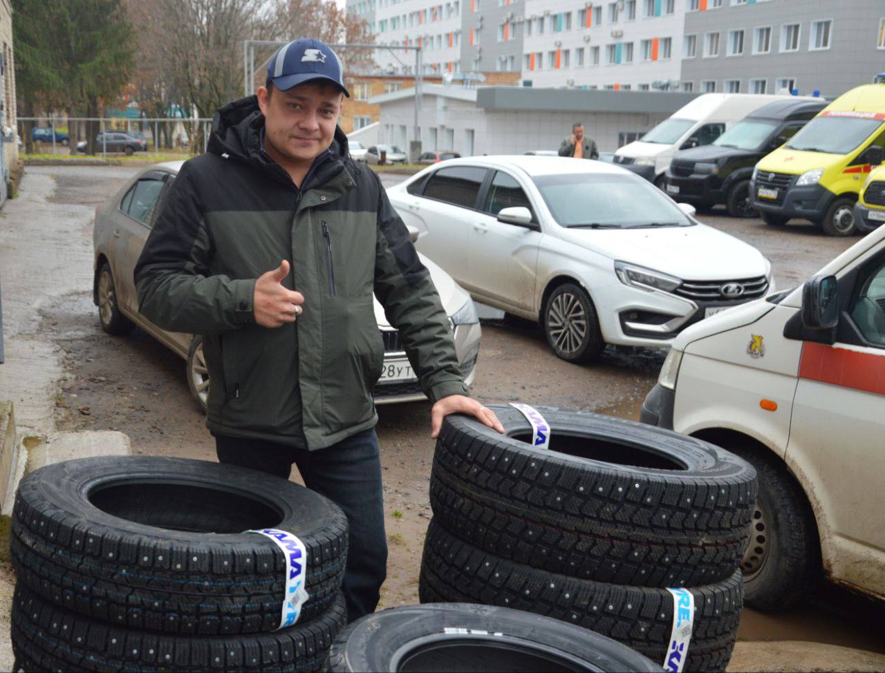 В преддверии зимы компания KAMA TYRES сделала важный подарок Нижнекамской детской районной больнице с перинатальным центром – 20 новых зимних шипованных шин В преддверии зимы компания KAMA TYRES сделала важный подарок Нижнекамской детской районной больнице с перинатальным центром – 20 новых зимних шипованных шин