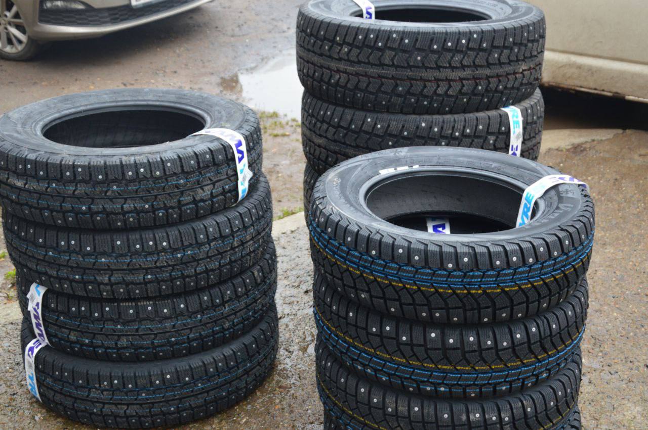 В преддверии зимы компания KAMA TYRES сделала важный подарок Нижнекамской детской районной больнице с перинатальным центром – 20 новых зимних шипованных шин В преддверии зимы компания KAMA TYRES сделала важный подарок Нижнекамской детской районной больнице с перинатальным центром – 20 новых зимних шипованных шин