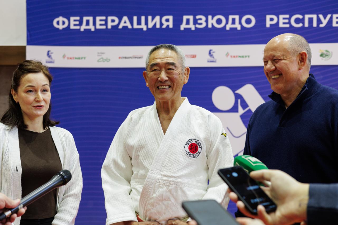 Легенда дзюдо в Казани. В центре дзюдо «Батыр» проходит двухдневный практический семинар «Методика обучения технике дзюдо» для более чем 200 специалистов со всей России