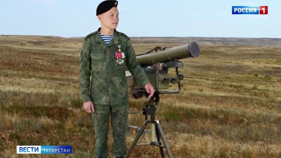 Герой РФ Иван Жарский на поле боя уничтожил танк «Леопард», БМП «Бредли» и 6 БМП-2