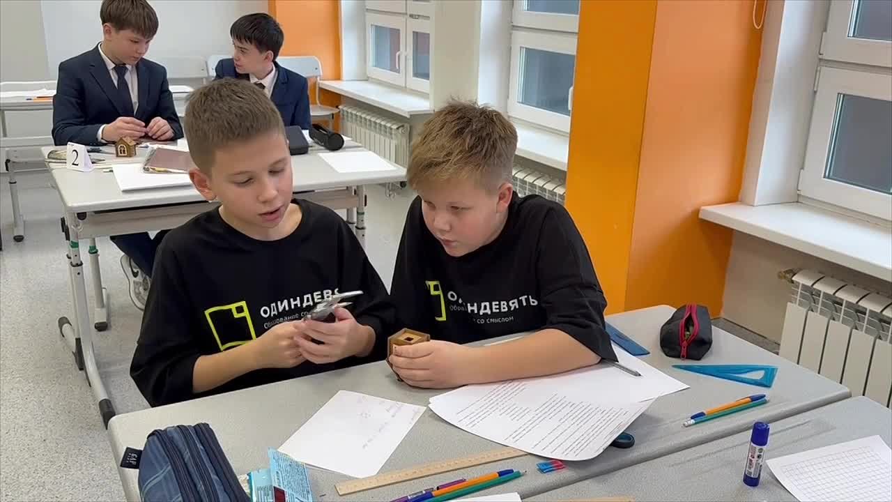 В 38 лицее стартовал III Республиканский хакатон инженерных команд «Инженерный Вектор»! Это соревнование — отличный шанс для школьников со всего Татарстана раскрыть свой инженерный потенциал