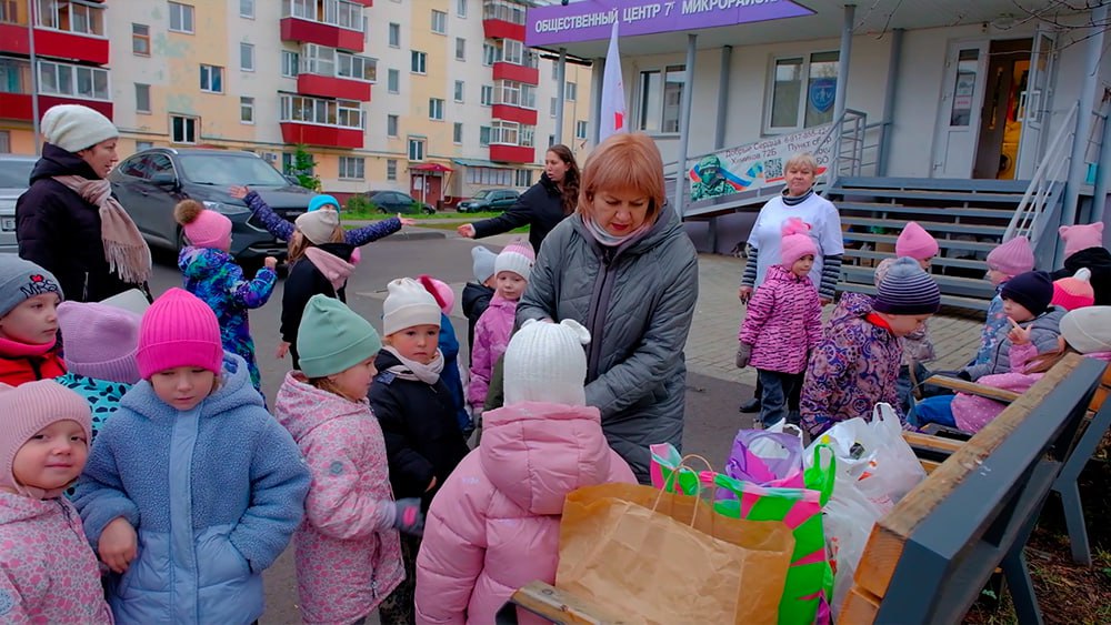 Вместе с родителями воспитанники нижнекамских детских садов всячески помогают бойцам, которые находятся в зоне спецоперации