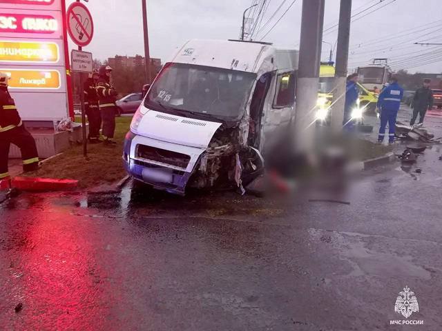Четверо погибших, 20 пострадавших: момент рокового ДТП в Туле попал на видео