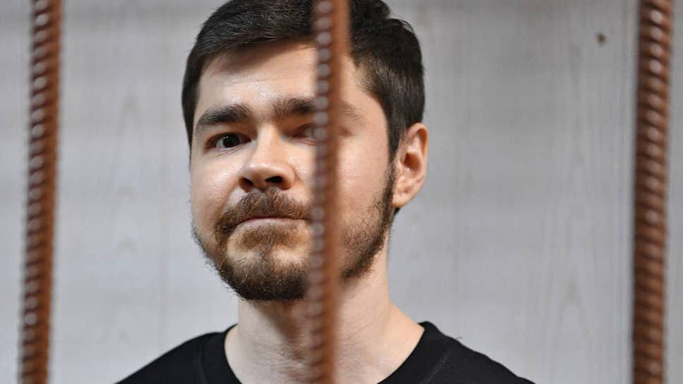 Бизнес-коуч Аяз Шабутдинов осуждён на 7 лет за мошенничество