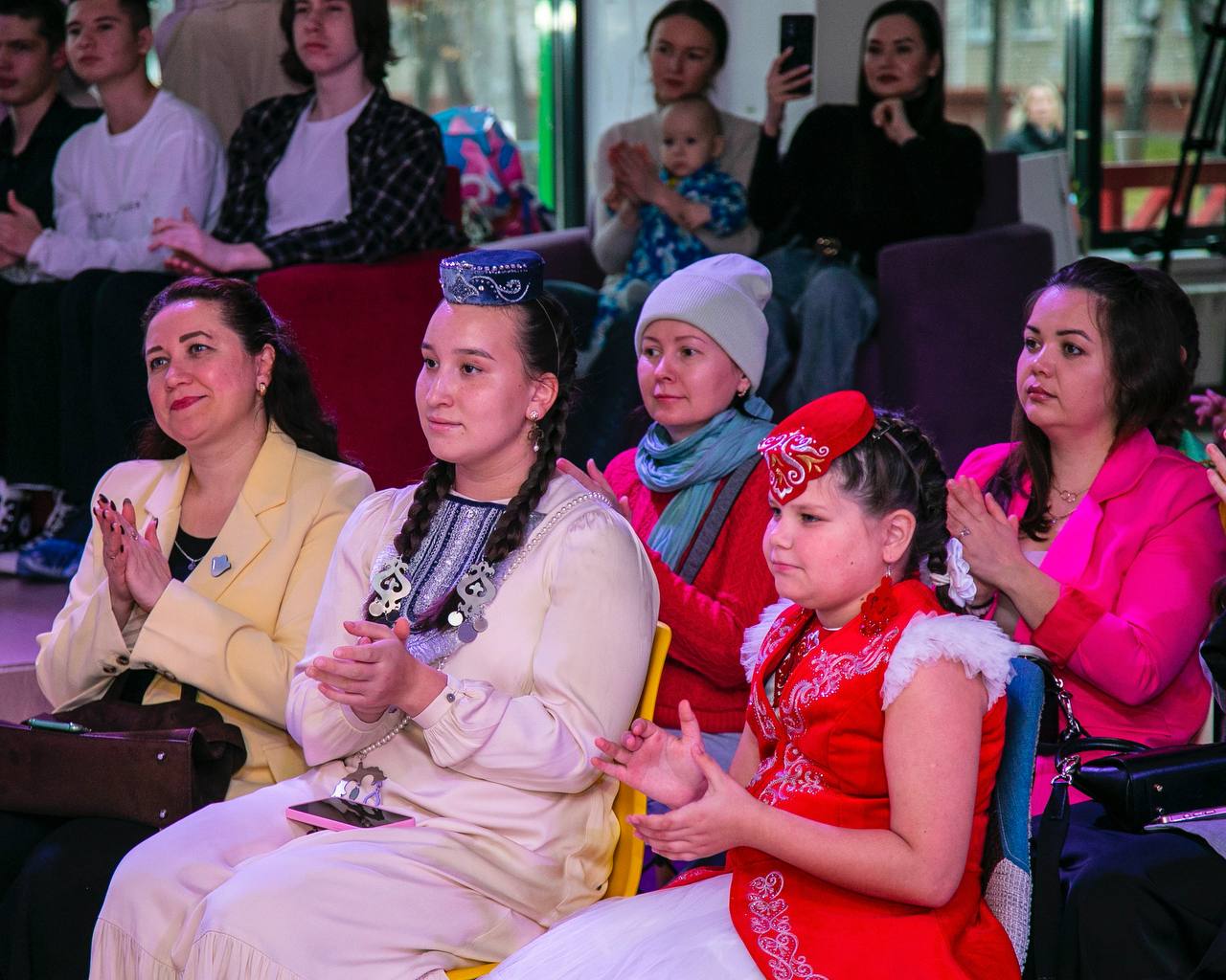 МЦИ «Ковер» стал местом встречи представителей разных народов и культур МЦИ «Ковер» стал местом встречи представителей разных народов и культур