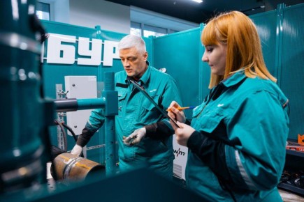 На ремонтно-механическом заводе (РМЗ) и в службе автоматизации и измерений (САИ) прошел первый конкурс профессионального мастерства «Мастер года»