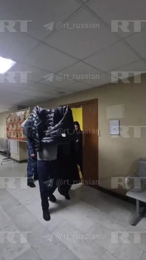 Ирина Шевырёва, на которую 14 октября с ножом напали в Казани, пришла на заседание суда над своим свёкром