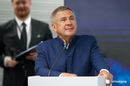 Рустам Минниханов стал вторым в национальном рейтинге губернаторов