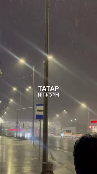 Казанцы сняли на видео первый снег