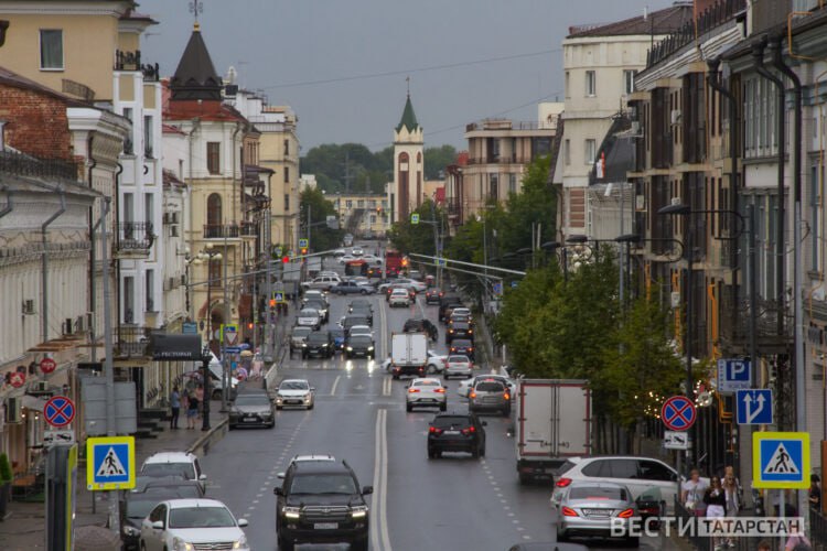 Продажи новых легковых автомобилей в Татарстане упали на 26% в 2025 году