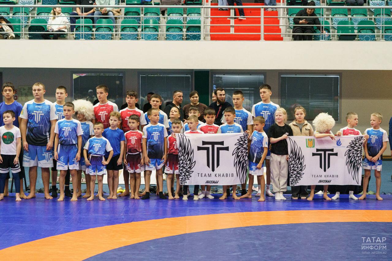 В Казани прошел фестиваль спортивной борьбы на призы «Туган Батыра» В Казани прошел фестиваль спортивной борьбы на призы «Туган Батыра»