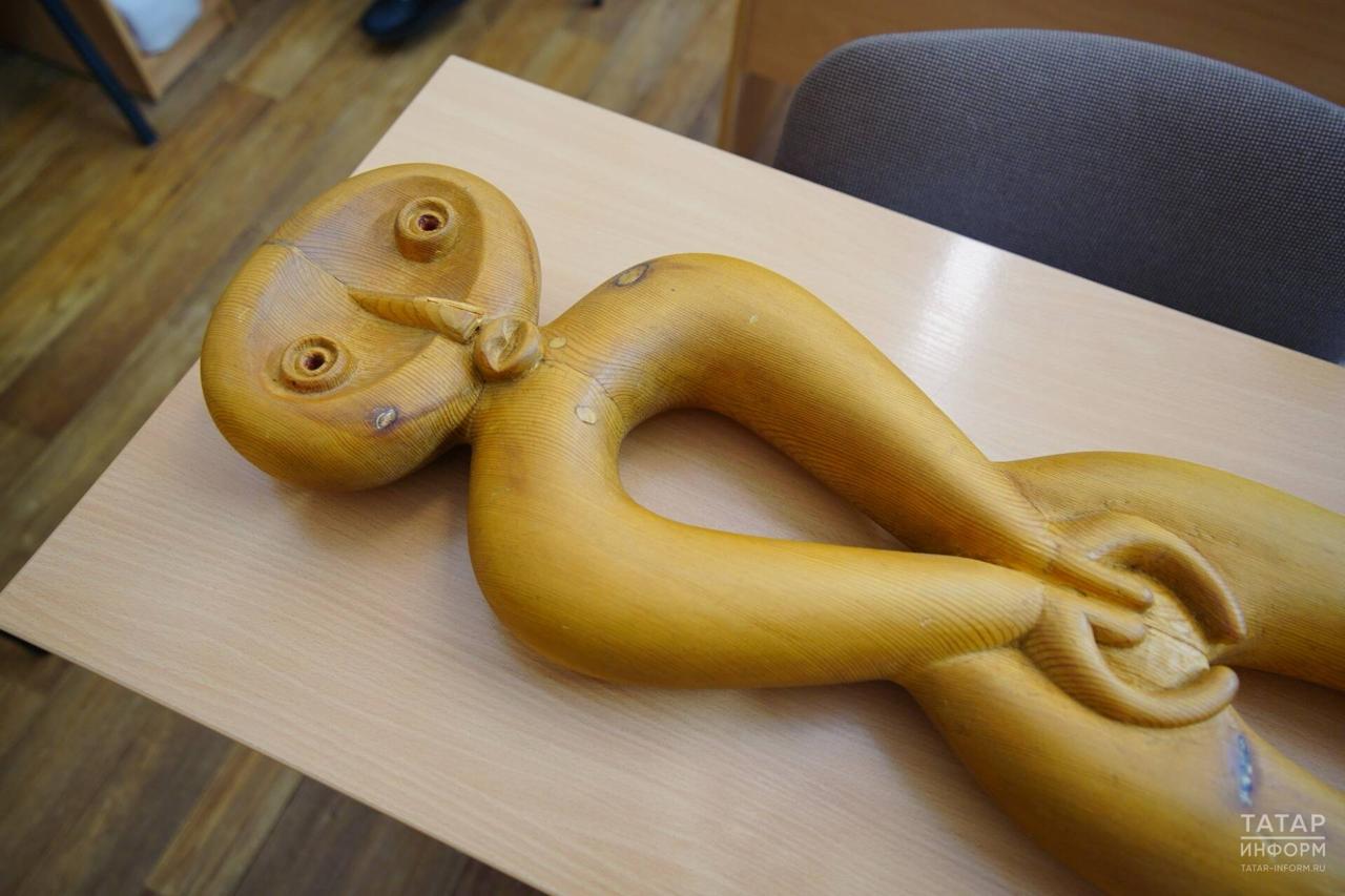 Сокровище, пролежавшее среди книг: скульптуры Миргазияна Юнуса покажут впервые за 30 лет Сокровище, пролежавшее среди книг: скульптуры Миргазияна Юнуса покажут впервые за 30 лет