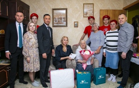 100 лет исполнилось труженице тыла Екатерине Ивановне Иванцевой из Нижнекамского района