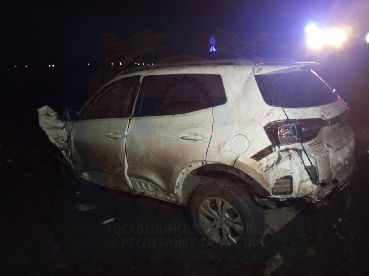 3 ноября в Нурлатском районе 50-летний водитель автомобиль Сhery, по предварительным данным, не выбрал безопасную скорость, совершил съезд в кювет встречного направления с последующим опрокидыванием 3 ноября в Нурлатском районе 50-летний водитель автомобиль Сhery, по предварительным данным, не выбрал безопасную скорость, совершил съезд в кювет встречного направления с последующим опрокидыванием