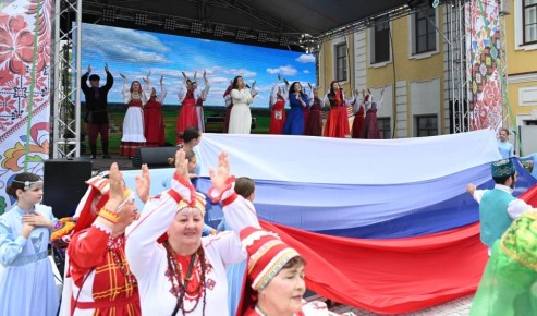 Во все времена, даже в самые непростые периоды отечественной истории, единство и сплоченность многонационального народа России всегда были и остаются мощной силой нашей великой Родины