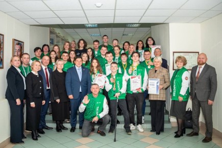 Лучшие в своем деле. Был рад сегодня поздравить лично финалистов и победителей национального чемпионата «Абилимпикс»! В этом году на национальном чемпионате профессионального мастерства «Абилимпикс» Татарстан занял второе...