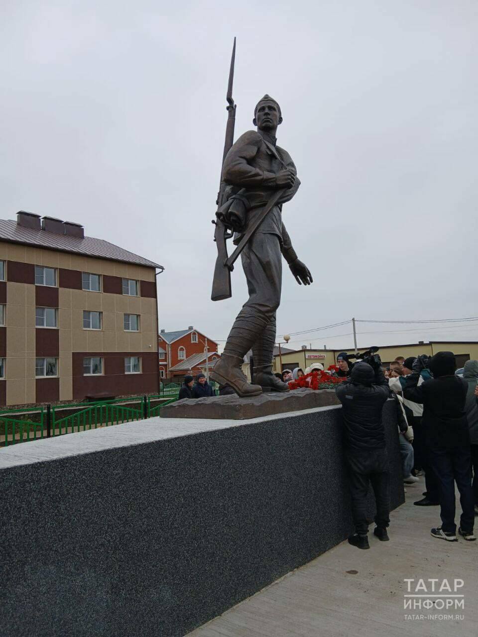 В Сабинском районе РТ открыли памятник воинам, пропавшим без вести в годы войны