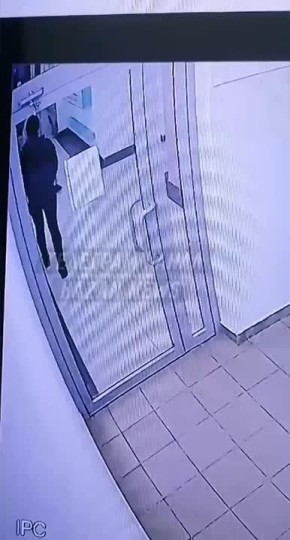 Полиция проверяет инцидент в казанском ЖК, где парень ударил девушку головой о дверь