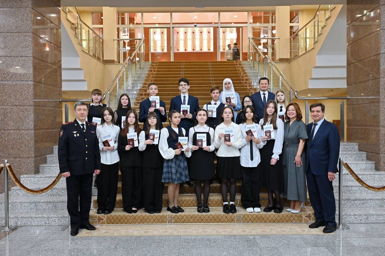 Юрий Камалтынов юным гражданам: «Каждый из вас внесет весомую лепту в развитие Татарстана и России»