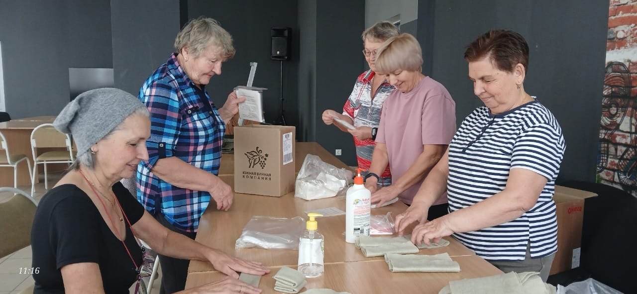 Татарстанцы продолжают помогать бойцам, находящимся в зоне проведения СВО Татарстанцы продолжают помогать бойцам, находящимся в зоне проведения СВО