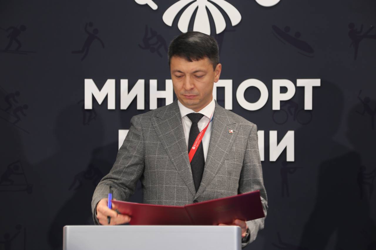 Министерство спорта РТ, Ассоциация гольфа России и Ассоциация гольфа РТ подписали соглашение о сотрудничестве Министерство спорта РТ, Ассоциация гольфа России и Ассоциация гольфа РТ подписали соглашение о сотрудничестве