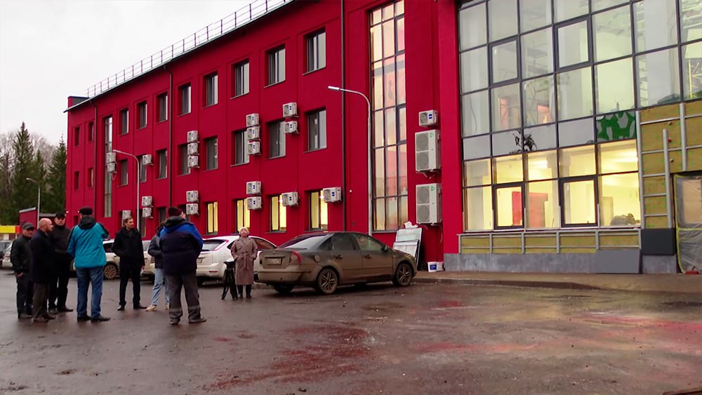 Глава Нижнекамского района Радмир Беляев проверил объекты, капитальный ремонт на которых близится к завершению