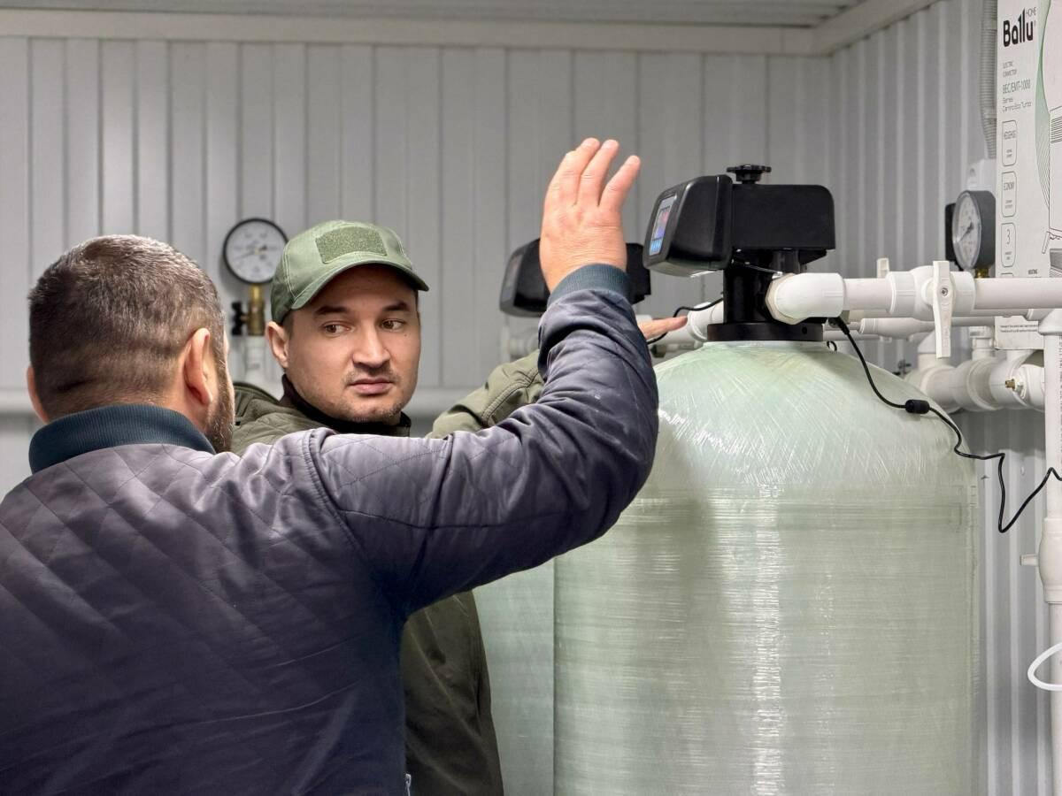 В Лисичанске специалисты из Татарстана установили системы очистки воды для котельных В Лисичанске специалисты из Татарстана установили системы очистки воды для котельных