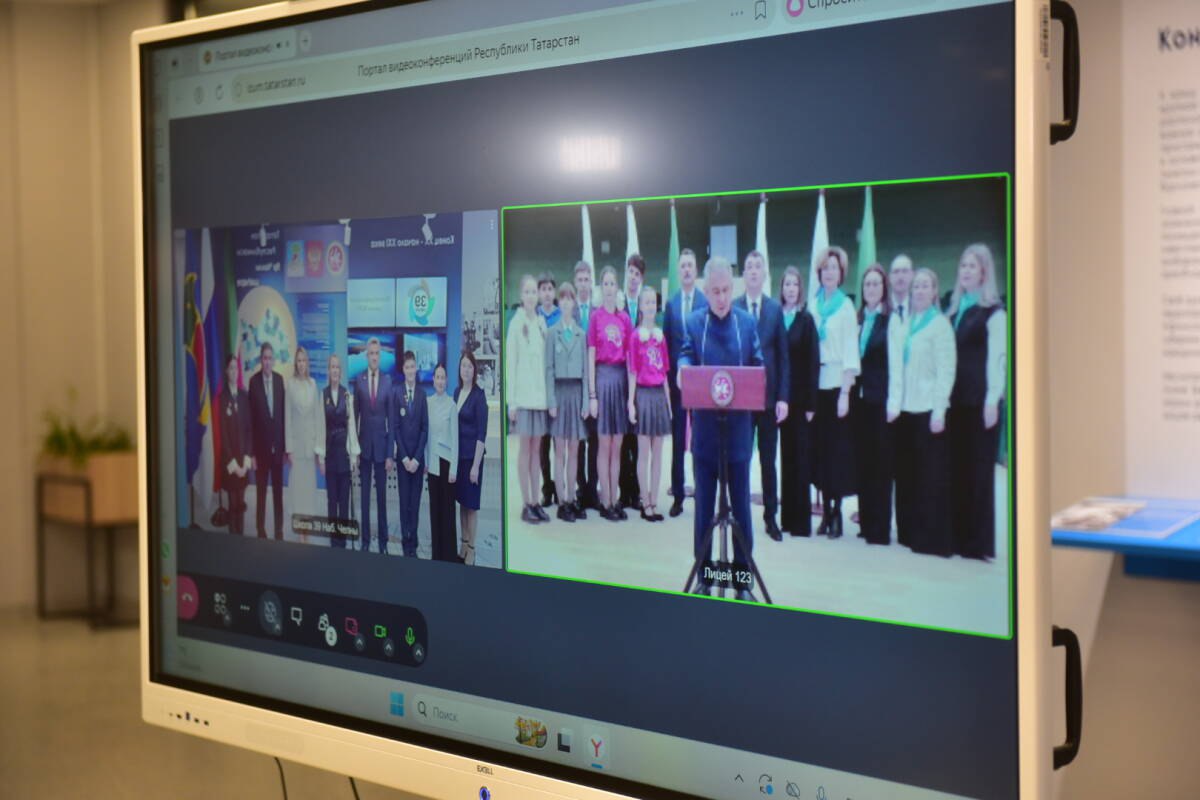 В первый учебный день после каникул в двух городах Татарстана открылись две новые школы В первый учебный день после каникул в двух городах Татарстана открылись две новые школы