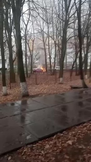 На Фучика в Казани загорелась легковушка