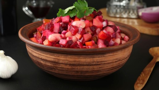 Винегрет будет вкуснее с этой поварской хитростью: добавьте всего 2 ингредиента