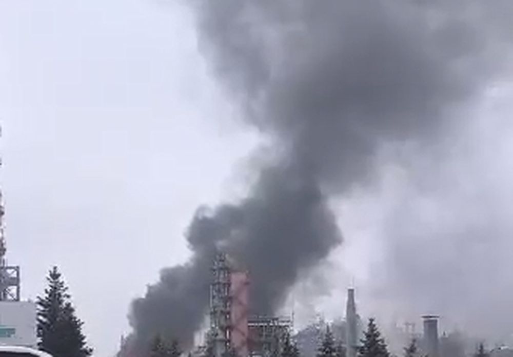 Сегодня в промзоне Нижнекамска произошёл пожар