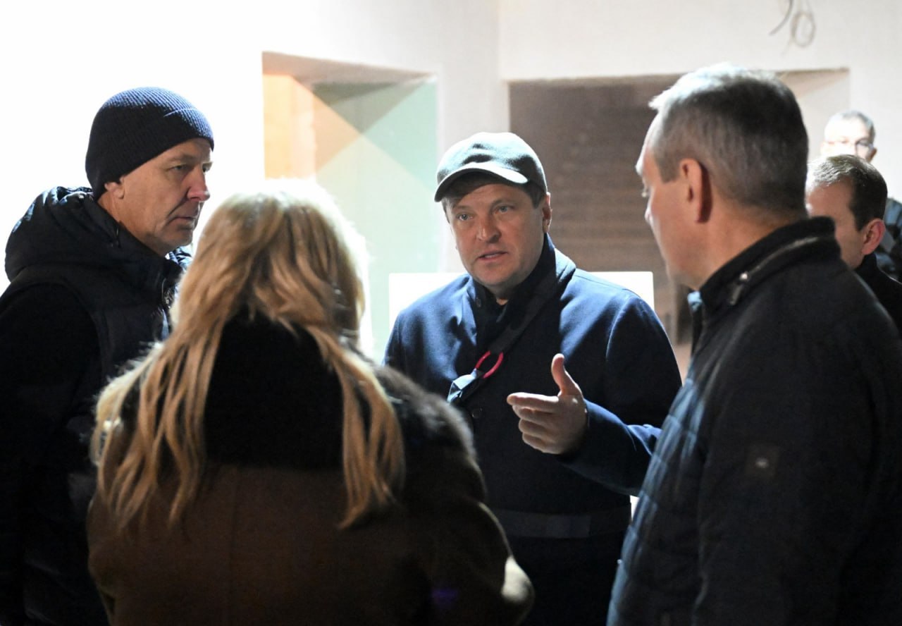 «Наш подарок учителям»: Ильсур Метшин осмотрел сегодня строящийся Дом работников образования в Казани «Наш подарок учителям»: Ильсур Метшин осмотрел сегодня строящийся Дом работников образования в Казани