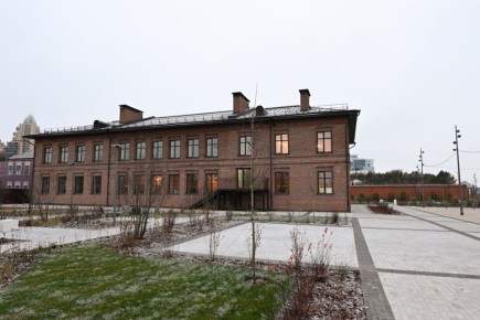 В Казани завершается строительство нового Дома работников образования на улице Подлужной