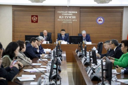 Парламентарии Татарстана и Якутии обсудили вопросы языковой политики