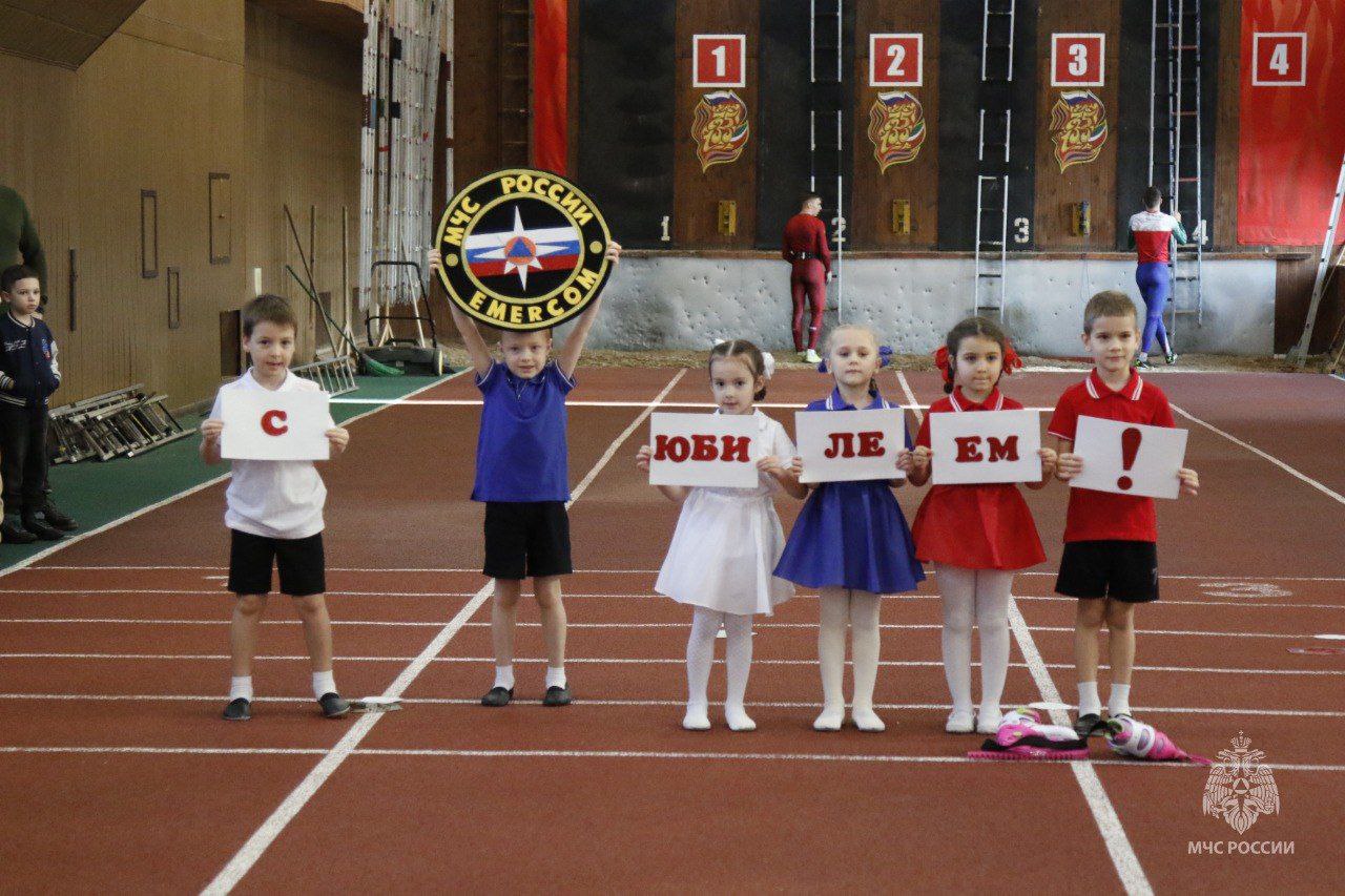 Конкурс видеороликов о безопасности завершился праздником Конкурс видеороликов о безопасности завершился праздником