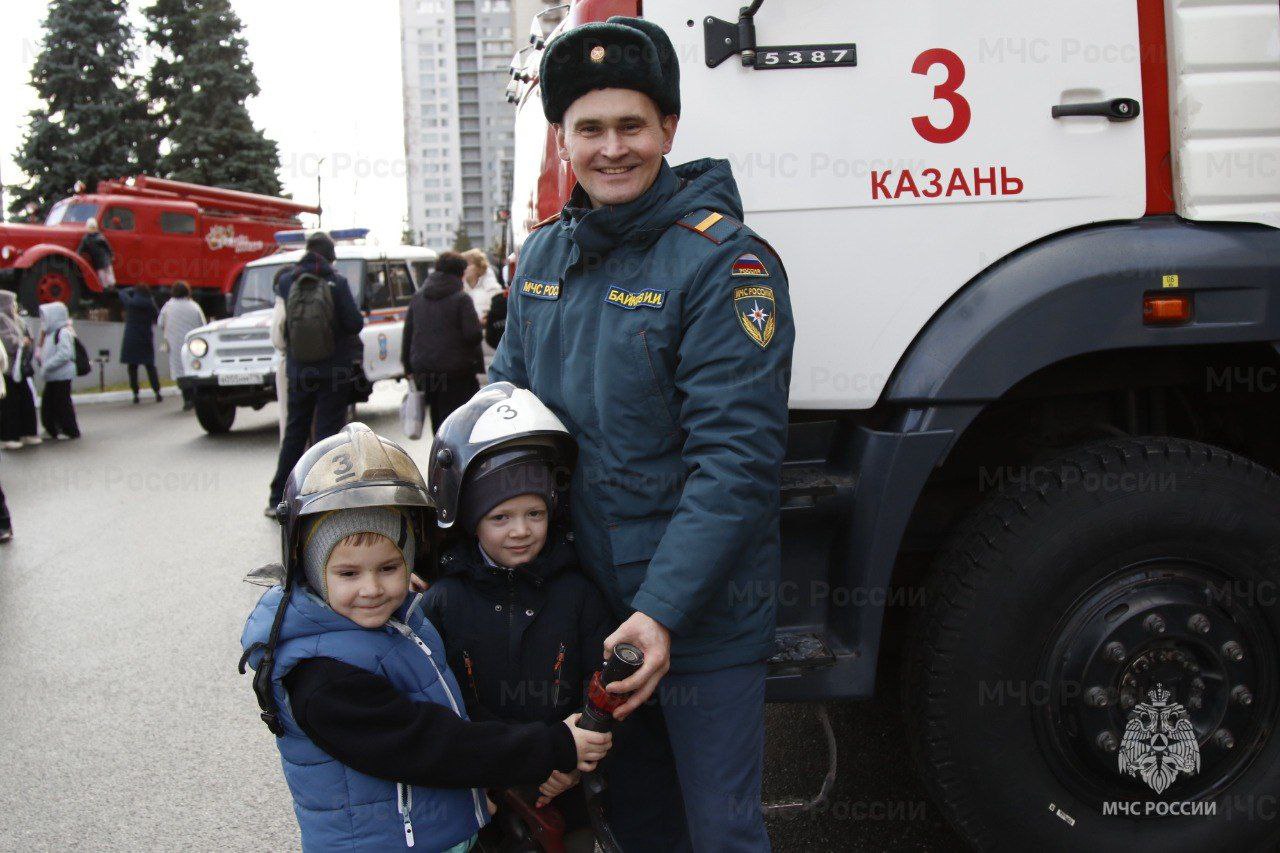 Конкурс видеороликов о безопасности завершился праздником Конкурс видеороликов о безопасности завершился праздником