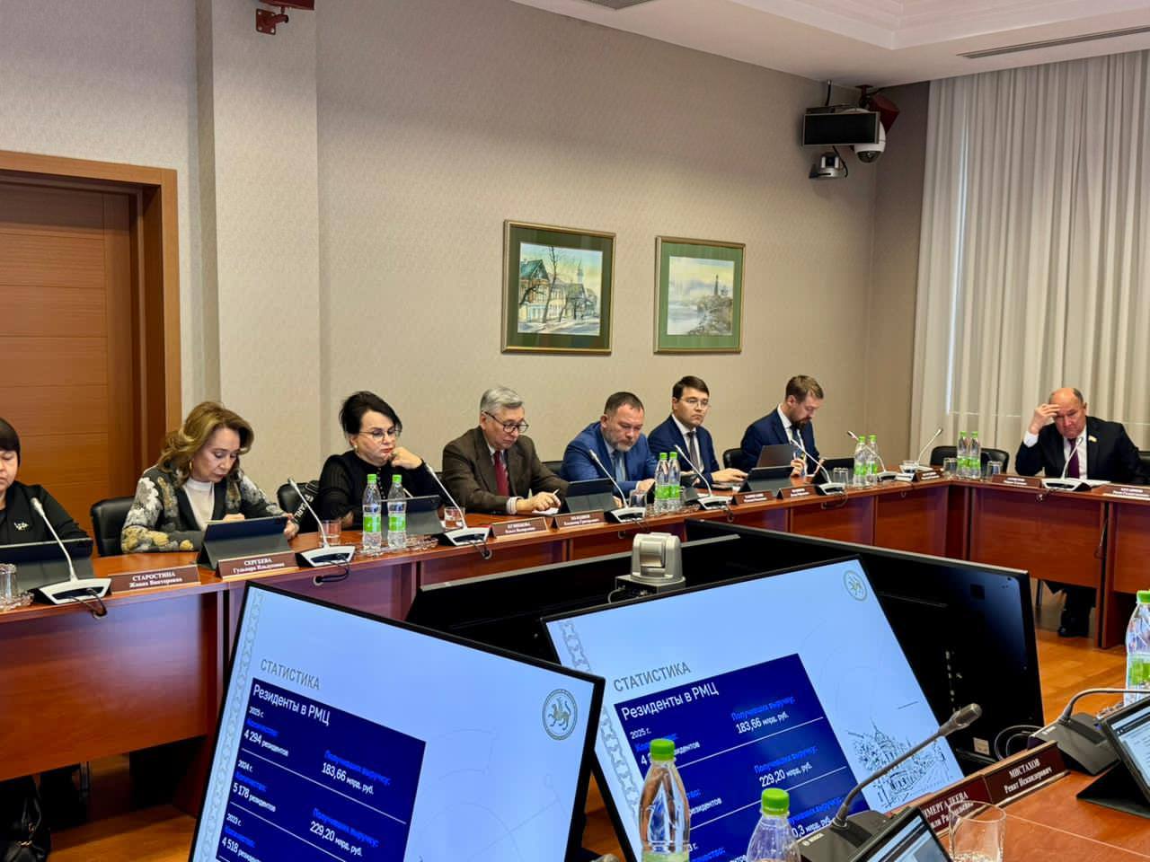 Татарстан – в тройке лидеров регионов по объему закупок у малого и среднего бизнеса Татарстан – в тройке лидеров регионов по объему закупок у малого и среднего бизнеса