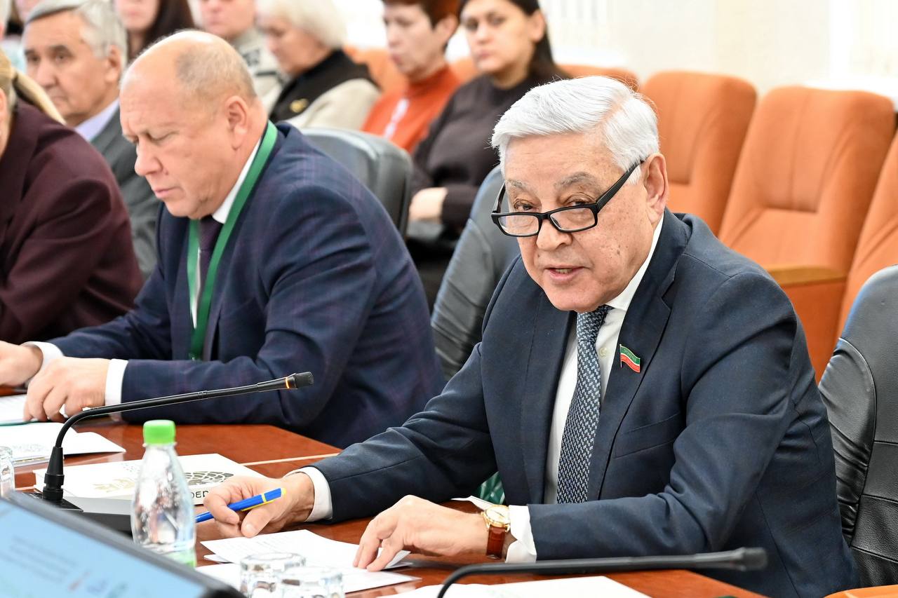 Культурная столица исламского мира-2026: в Академии наук обсудили феномен 1020-летней Казани