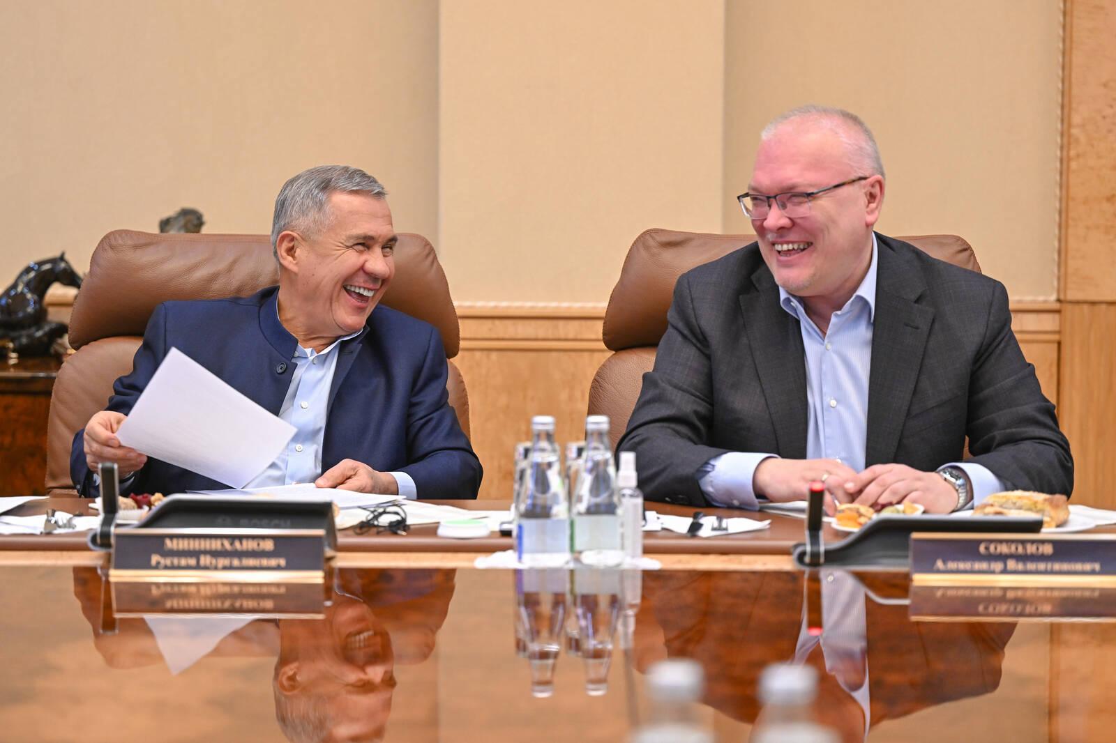 Рустам Минниханов встретился с управленческим кадровым резервом Кировской области