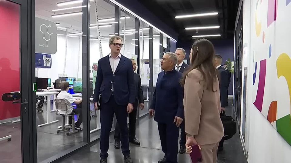 � ��-����� ��. �. ������� �������� ���� ��������� ��������� ������� � 35-����� ���� �� ����������