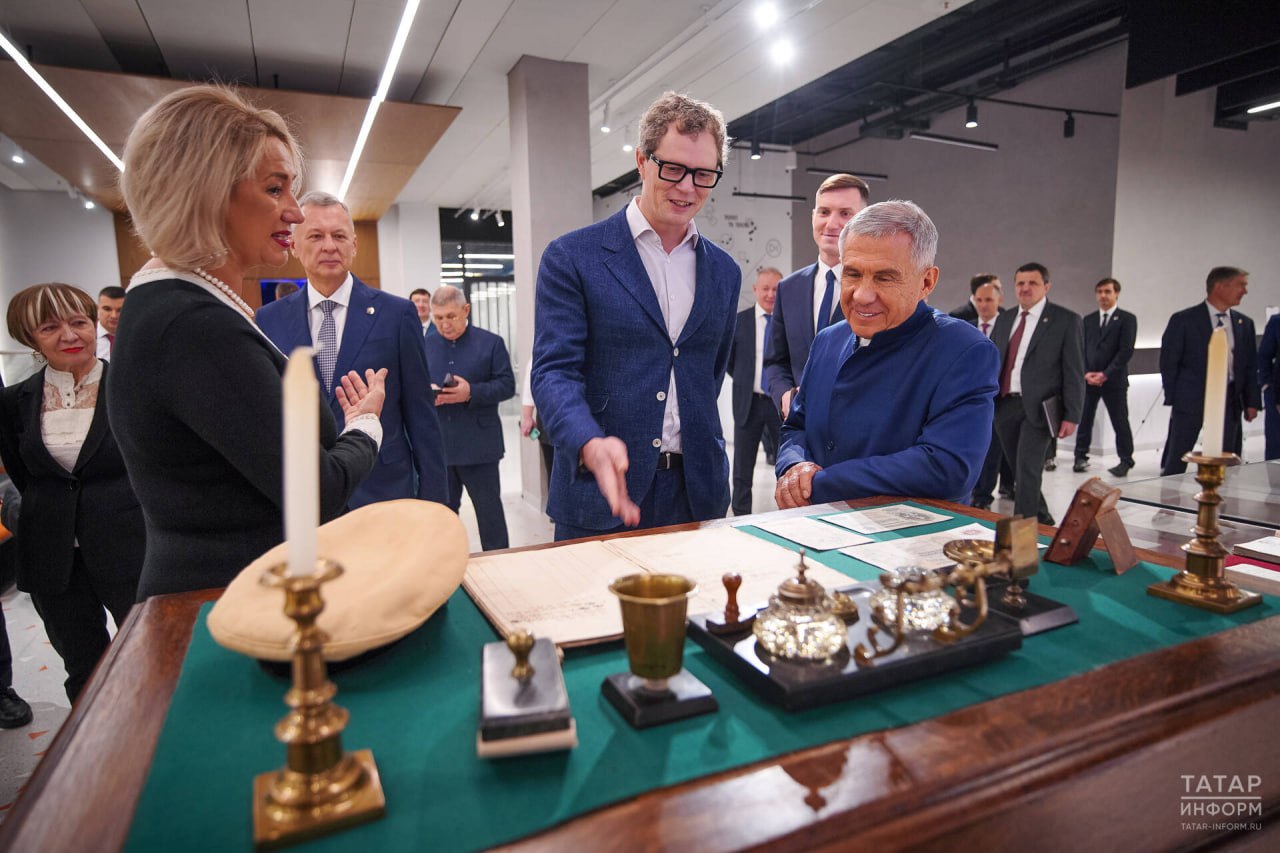 Рустам Минниханов: Татарстан по объему налоговых доходов занимает первую позицию в ПФО Рустам Минниханов: Татарстан по объему налоговых доходов занимает первую позицию в ПФО