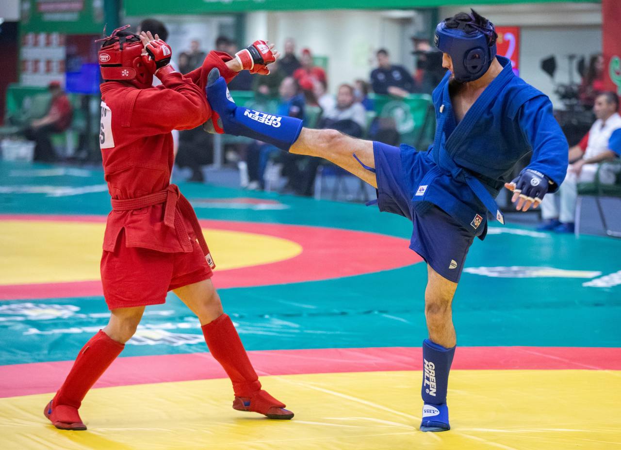 В рамках региональной недели член Комитета Государственной Думы по физической культуре и спорту Рустам Калимуллин посетил Республику Татарстан В рамках региональной недели член Комитета Государственной Думы по физической культуре и спорту Рустам Калимуллин посетил Республику Татарстан