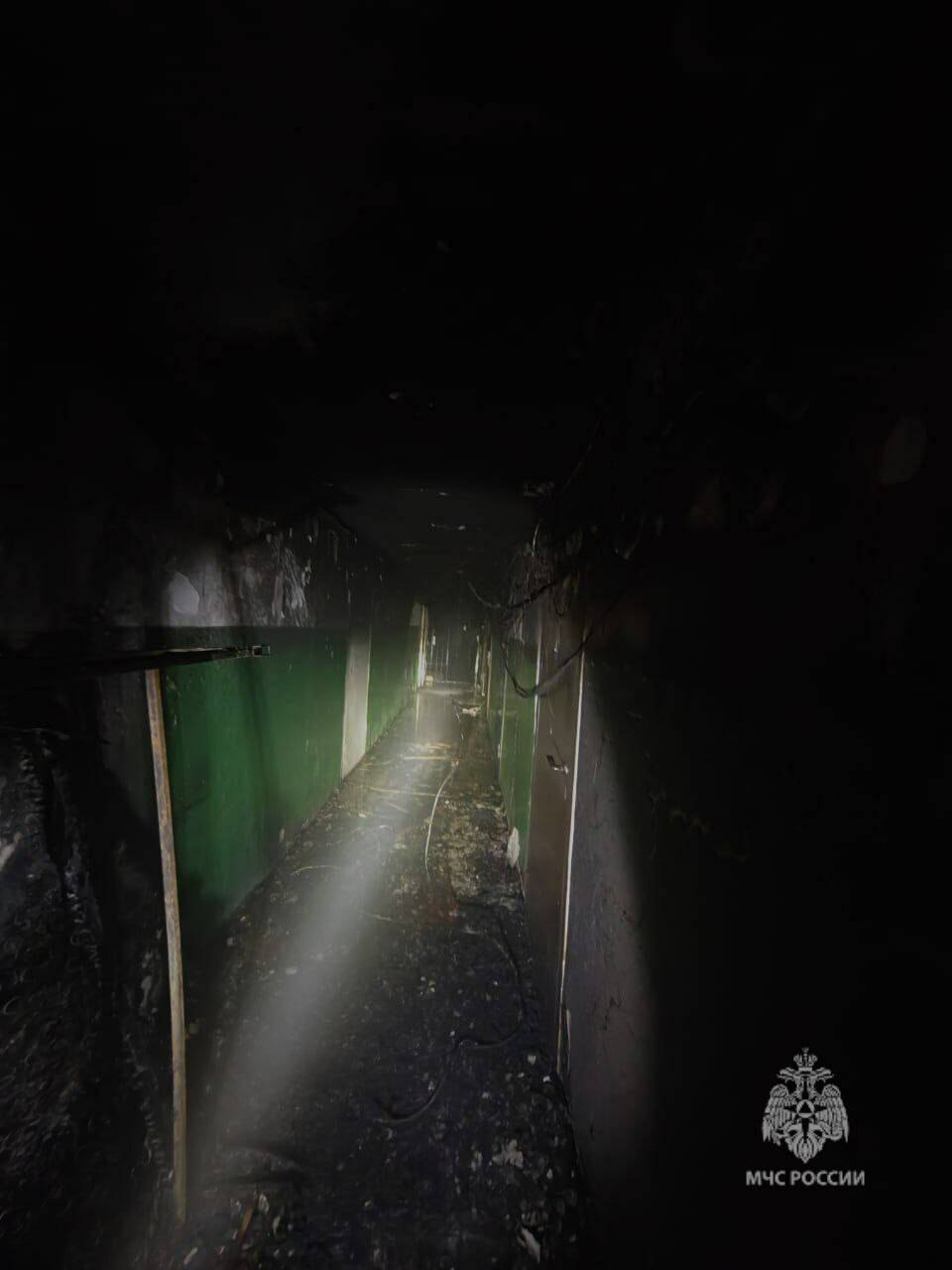 В Альметьевске произошел пожар в пятиэтажке, есть пострадавший