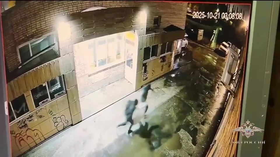 ����� ����: ����������� ������� �����-����������� � ��������, ����� � ��������� ������ � ���������� �������� ������ ���� ����� ����� 15 ��������� ������