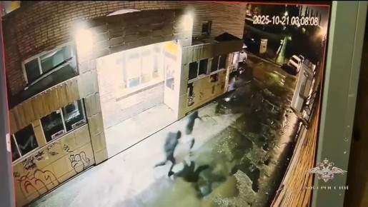  :   -  ,            15  