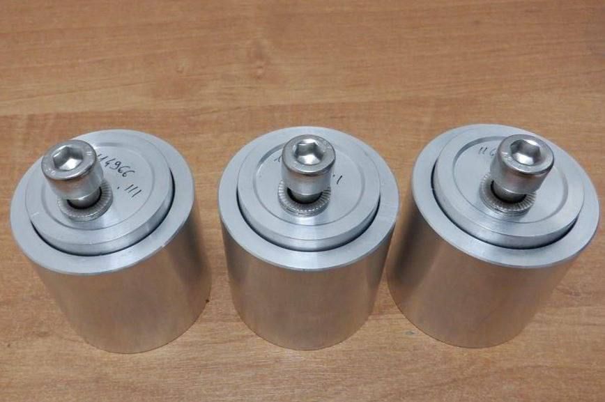 В аэропорту Казани поймали иностранца, который пытался ввезти крупную партию метизов