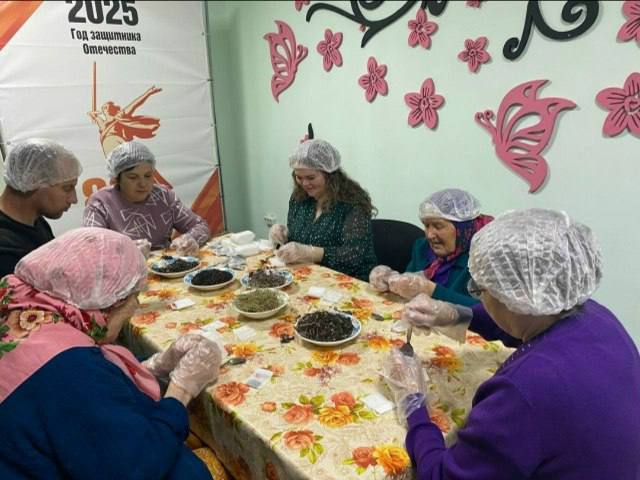 Татарстанцы продолжают помогать бойцам, находящимся в зоне проведения СВО Татарстанцы продолжают помогать бойцам, находящимся в зоне проведения СВО