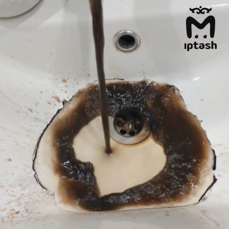 Американо из крана заказывали? Жители села Айша — нет, но вместо воды бежит только ЭТО